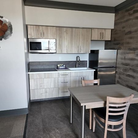 Razoolies Inn ستيفنفيل الغرفة الصورة